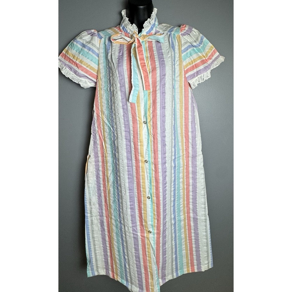 Belle Fleur 80s Short Sleeve Muumuu Housecoat Pastel Striped Seersucker Fabric